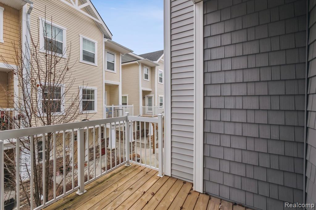 2683 Harvard Road, Unit 5 Berkley, MI 48072 - Photo 39 of 43