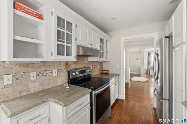 $525,000 | 43 Village Walk, Unit 43, Wilton, CT 06897