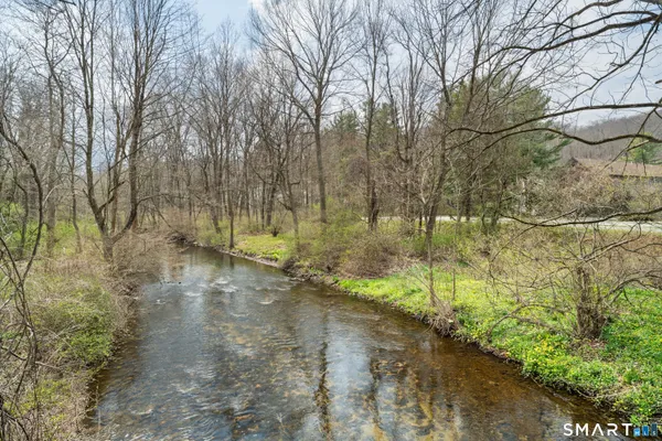 $525,000 | 43 Village Walk, Unit 43, Wilton, CT 06897