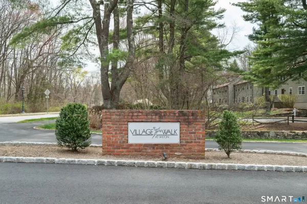 $525,000 | 43 Village Walk, Unit 43, Wilton, CT 06897