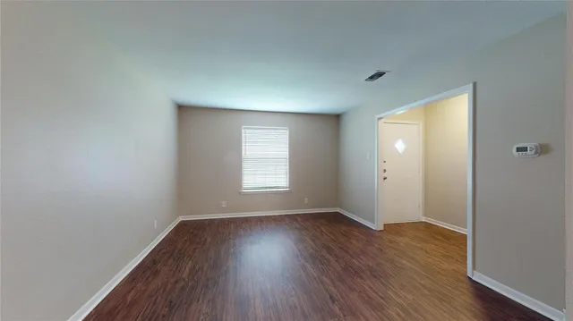 $1,200 | 1917 Yarborough Drive, Sherman, TX 75092