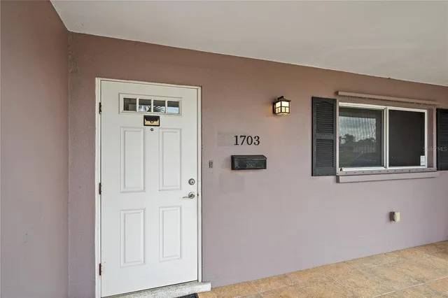 $194,900 | 1703 Bal Harbour Drive, Unit 2, Venice, FL 34293