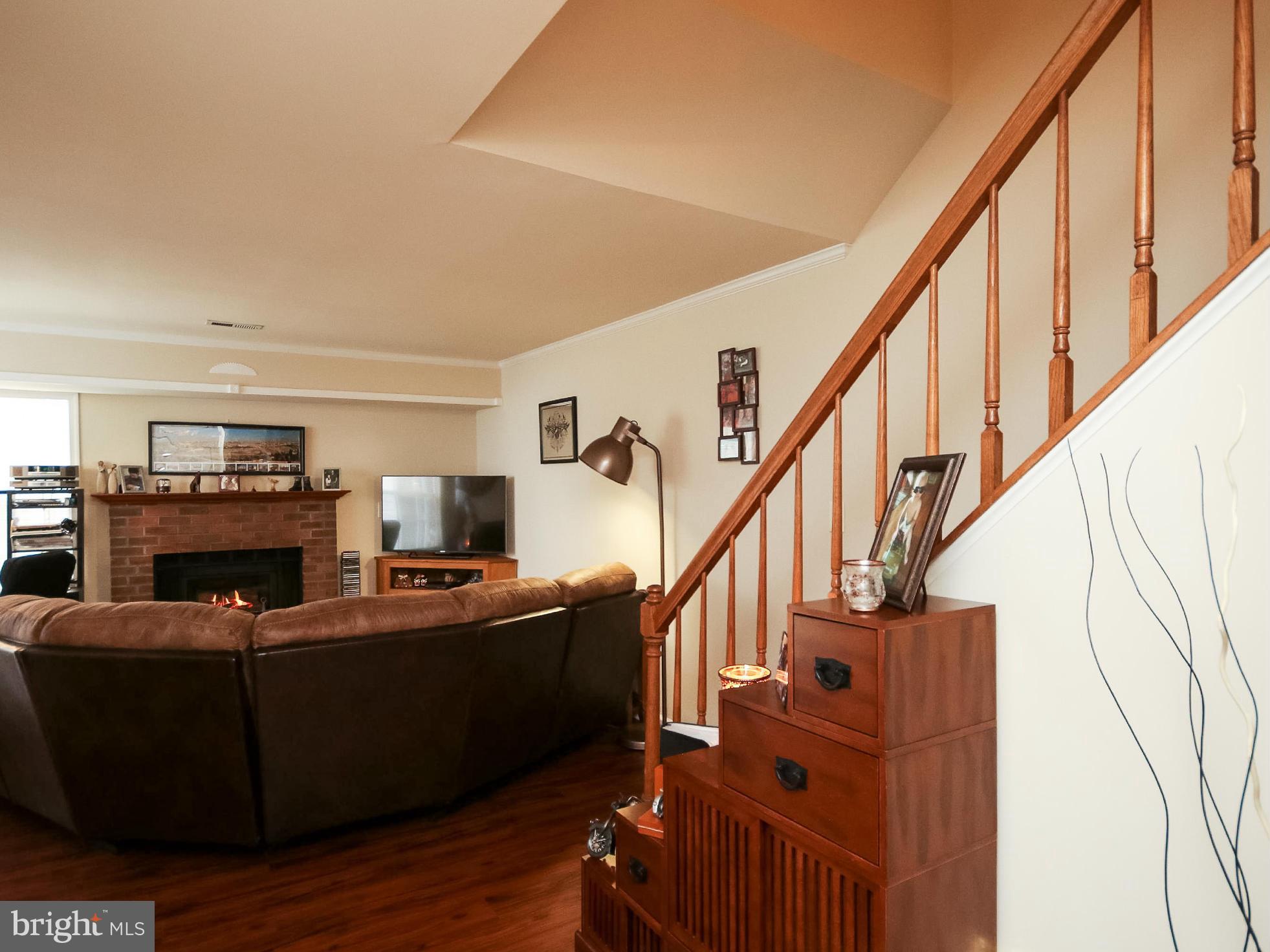 810 Wind Ridge Drive Stafford, VA 22554 - Photo 3 of 27 Interior (General)