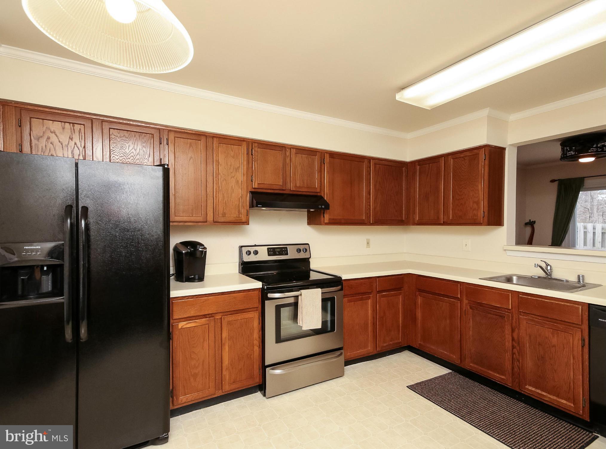 810 Wind Ridge Drive Stafford, VA 22554 - Photo 5 of 27 Kitchen