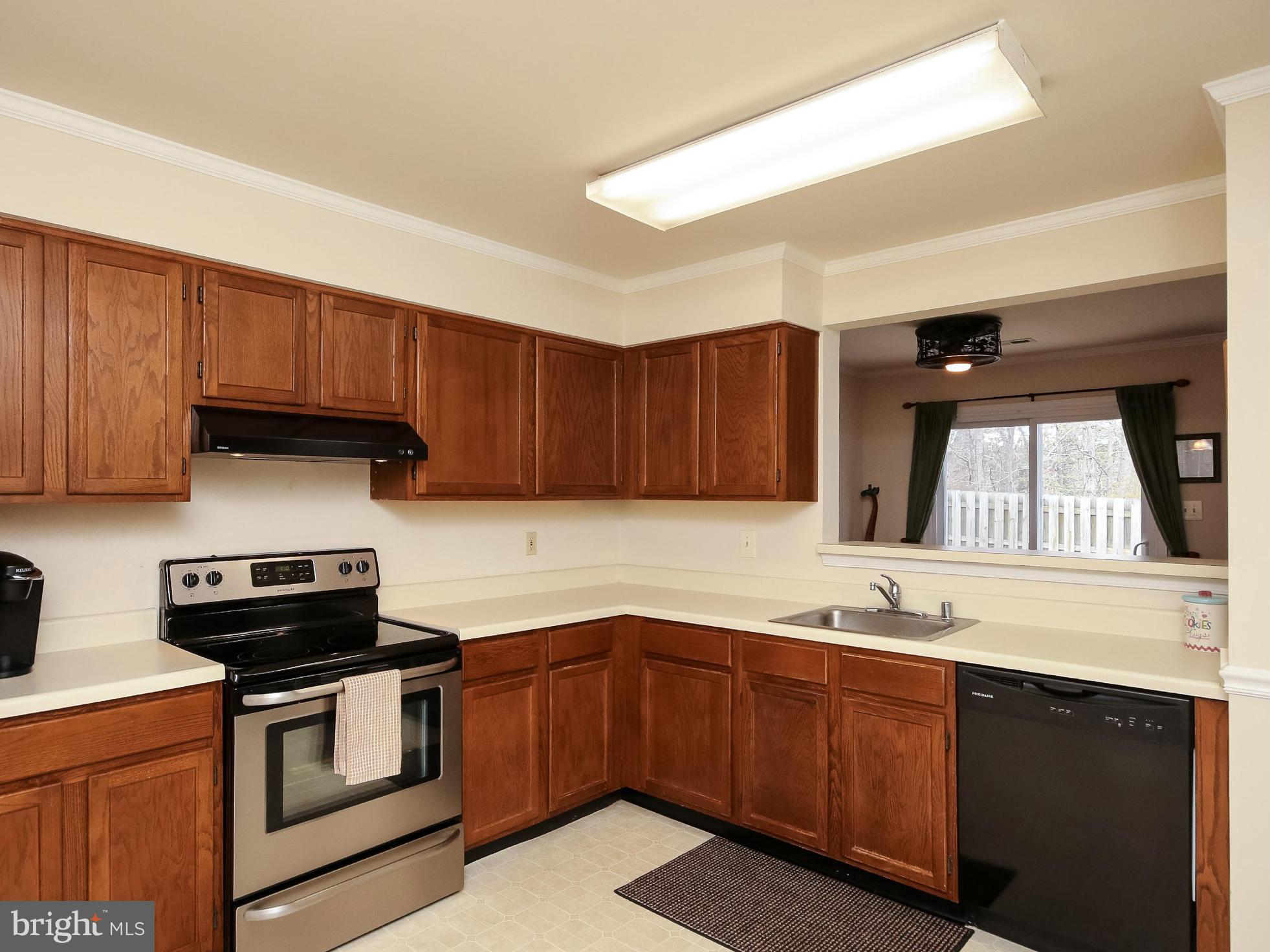 810 Wind Ridge Drive Stafford, VA 22554 - Photo 6 of 27 Kitchen