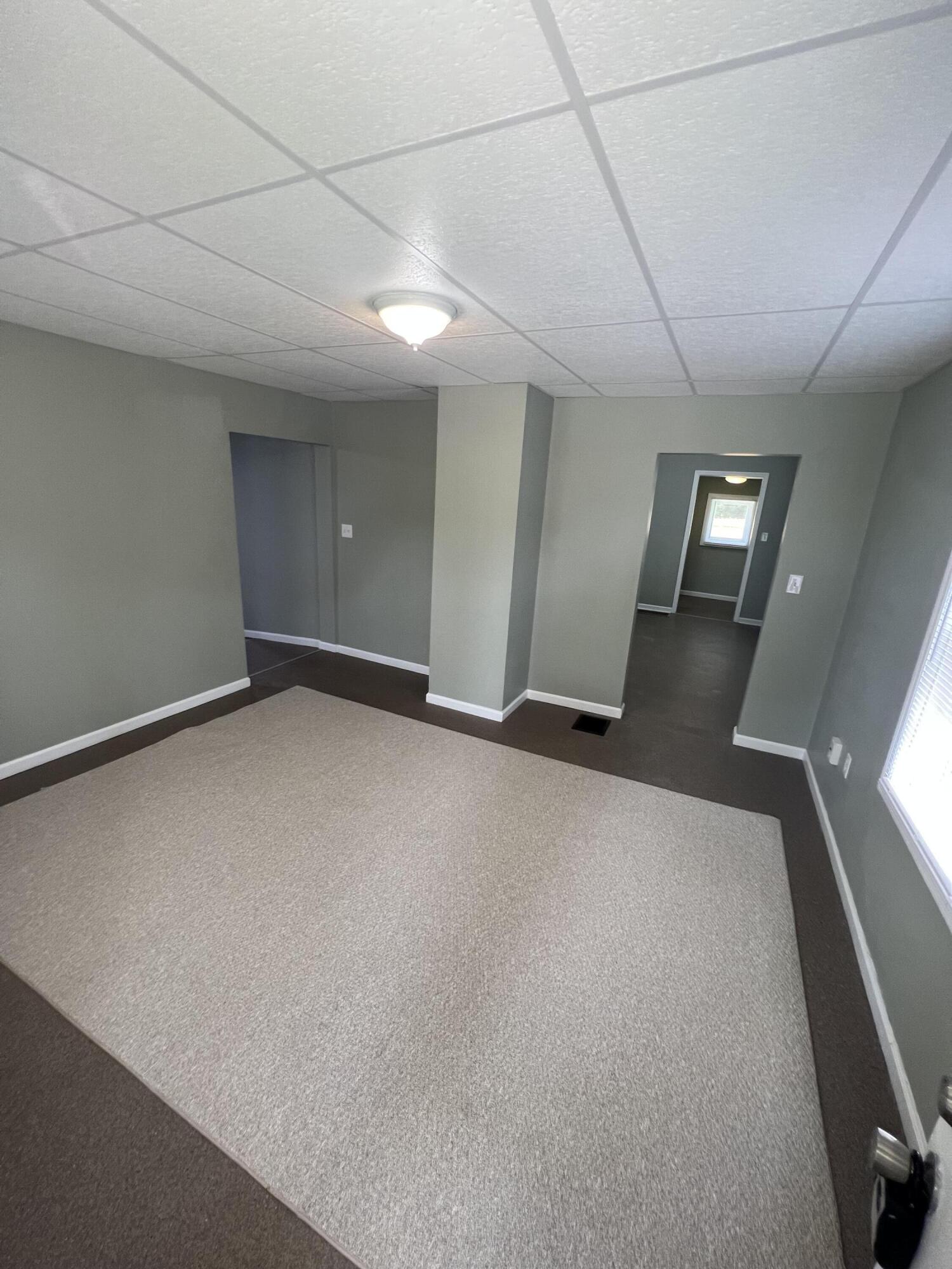 1554 Kenton Street Springfield, OH 45505 - Photo 9 of 33