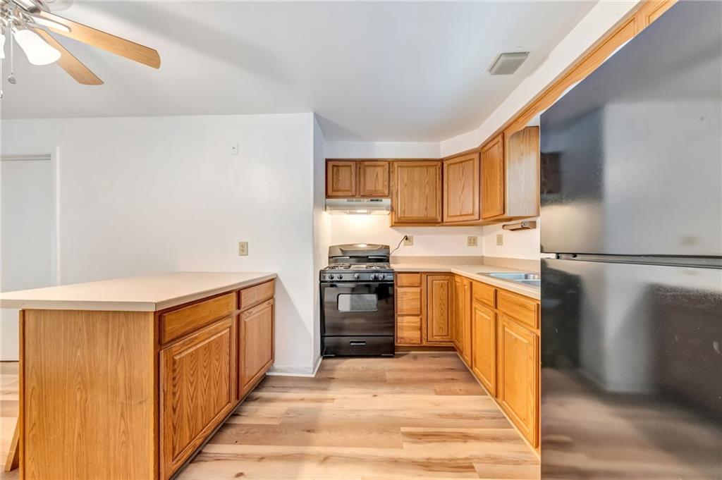 17 Schoen Street McKees Rocks, PA 15136 - Photo 10 of 17 Gallery Image 10