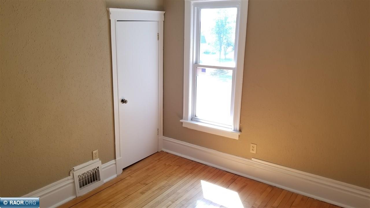 502 3rd Street Southwest Chisholm, MN 55719 - Photo 20 of 25
