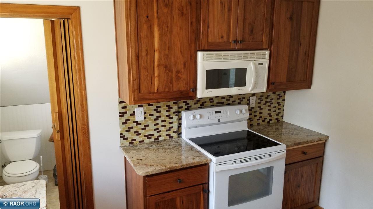 502 3rd Street Southwest Chisholm, MN 55719 - Photo 10 of 25