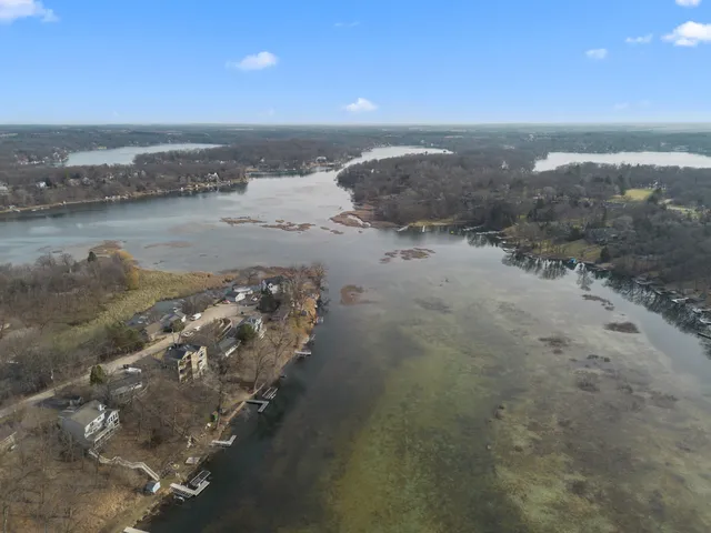 $899,700 | W5693 Ridge Road, La Grange, WI 53121