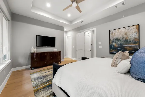 $7,900 | 1529 Barton Springs Road, Unit 13, Austin, TX 78704