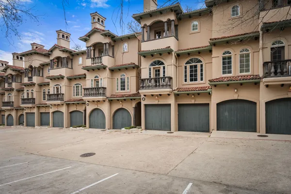 a view of a white building