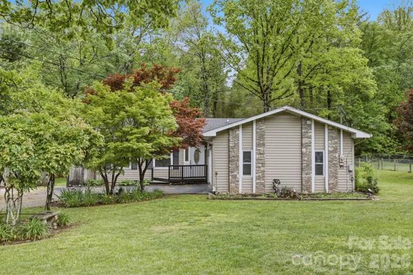 $432,900 | 25 Norman Road, Fletcher, NC 28732