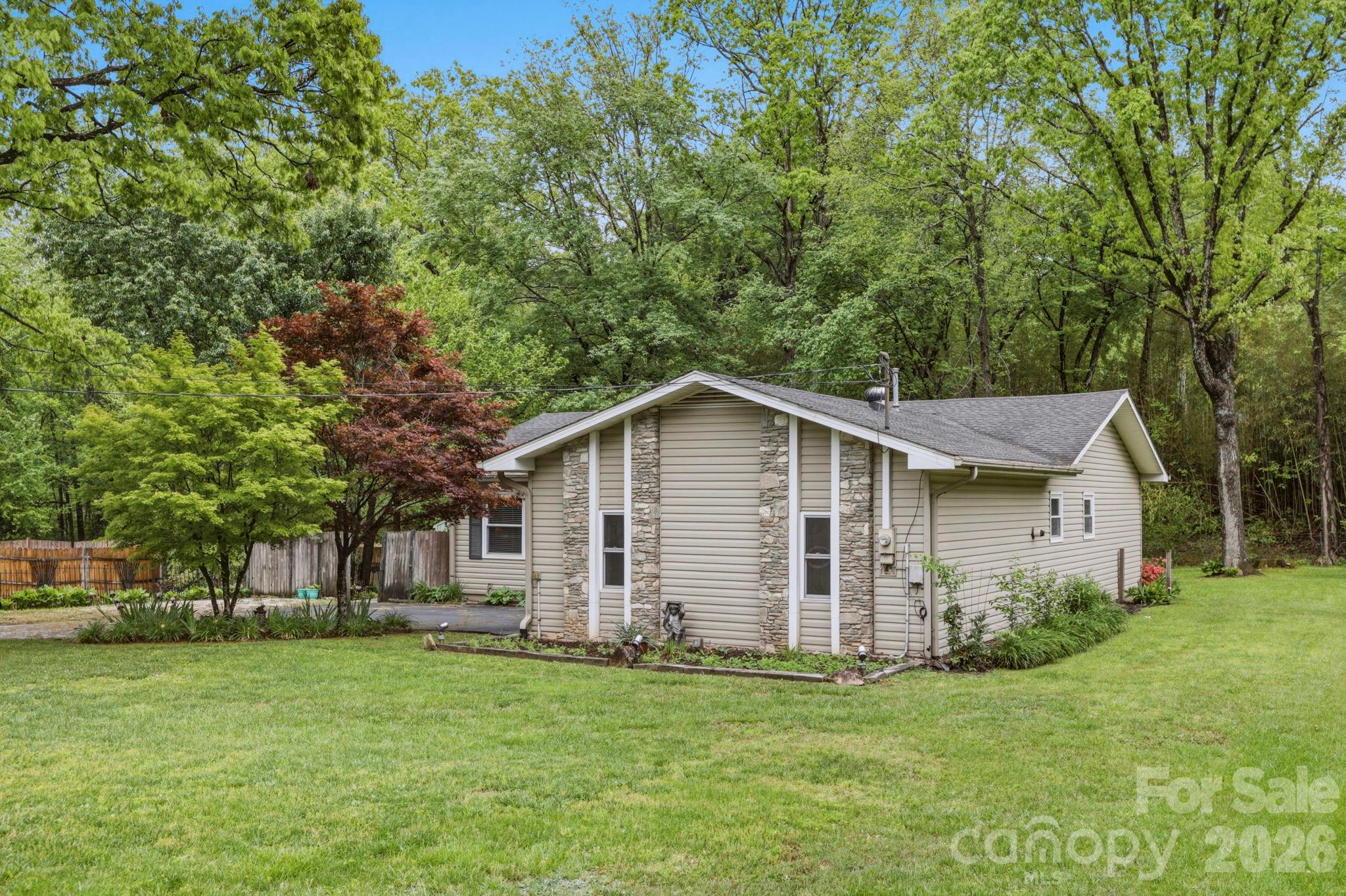 25 Norman Road Fletcher, NC 28732 - Photo 3 of 44