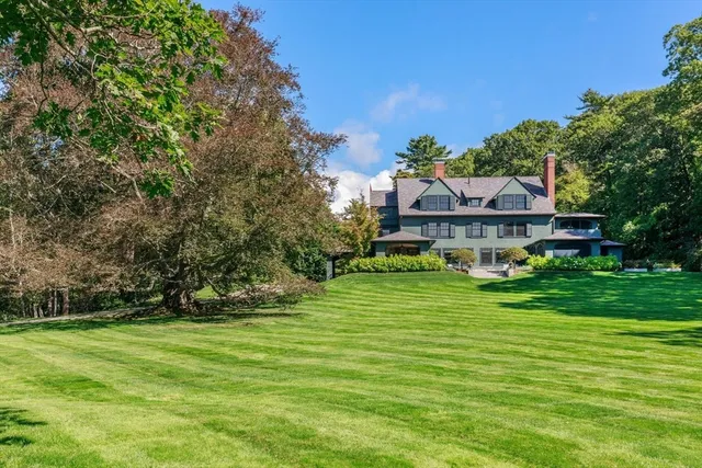 a house with garden in front of it