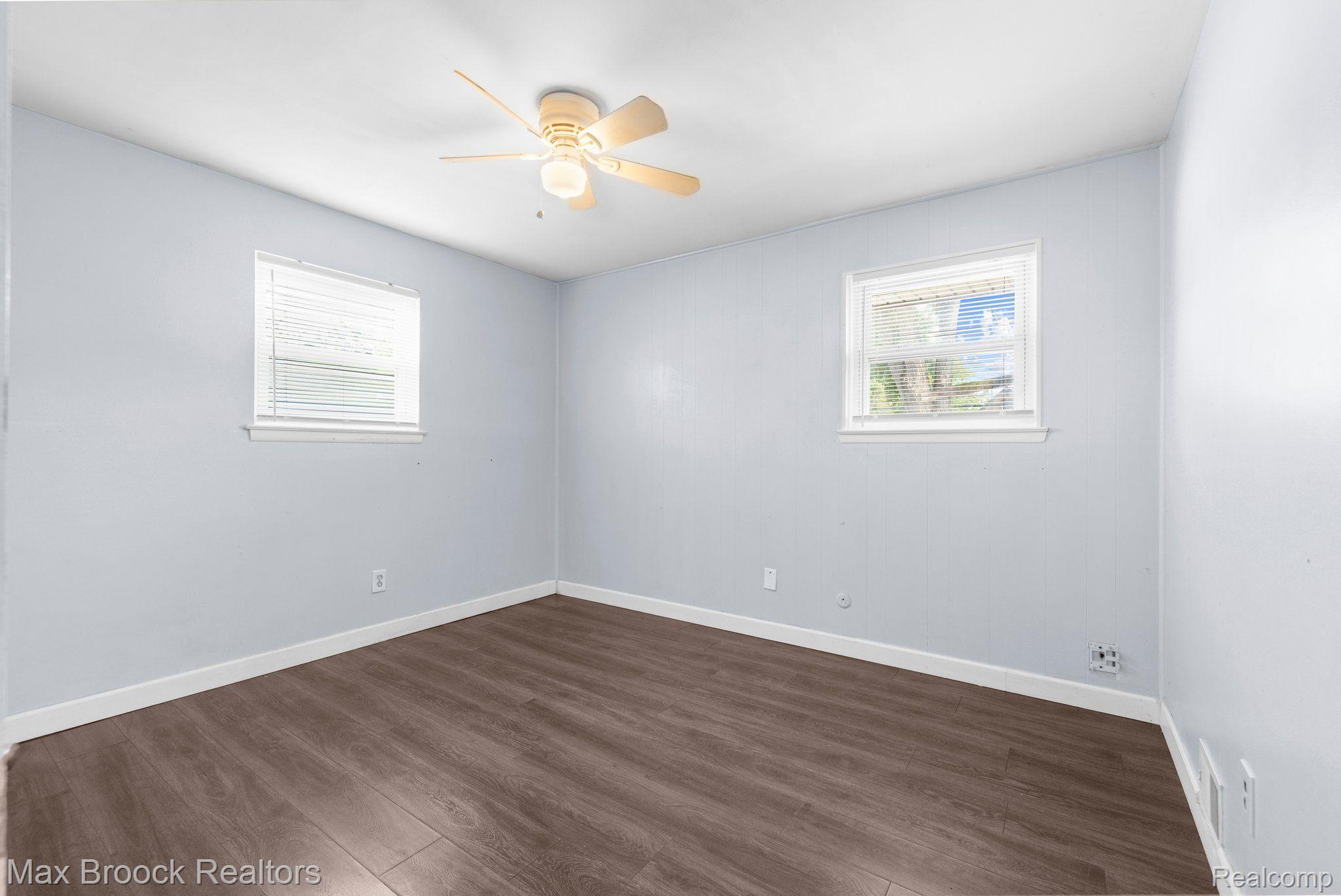 18375 East 13 Mile Road Fraser, MI 48026 - Photo 15 of 26 Gallery Image 15