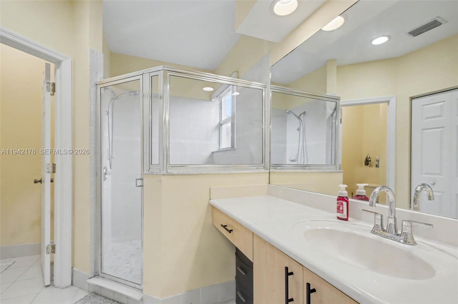 1939 Southeast 13th Street Homestead, FL 33035 - Photo 20 of 43