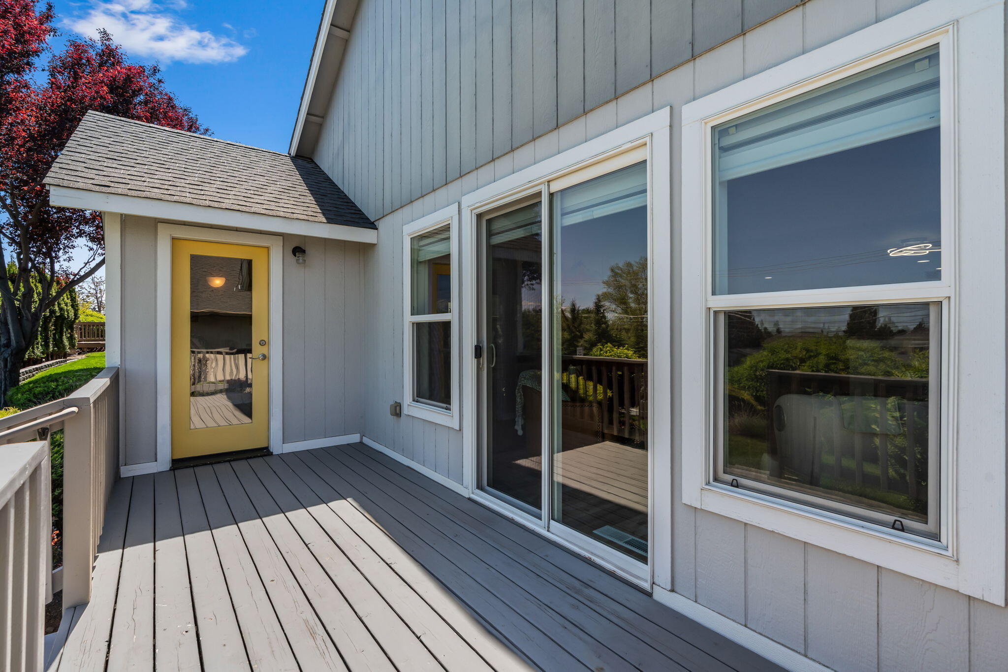 3714 Southwest 29th Street Redmond, OR 97756 - Photo 18 of 21 a view of outdoor space deck and kitchen view