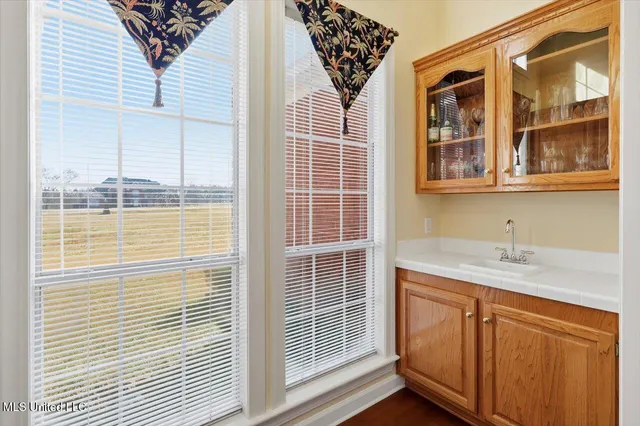 $359,900 | 281 Parks Road, Raymond, MS 39154