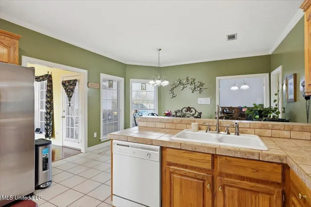 $359,900 | 281 Parks Road, Raymond, MS 39154