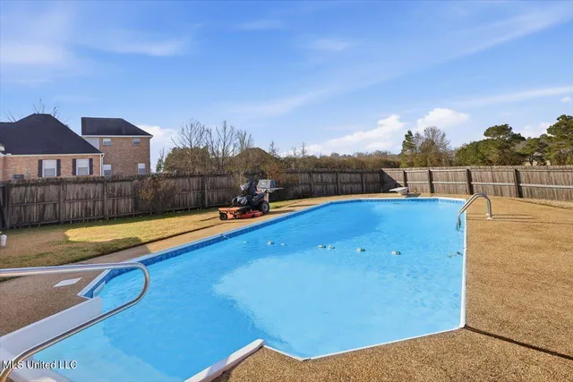 $359,900 | 281 Parks Road, Raymond, MS 39154