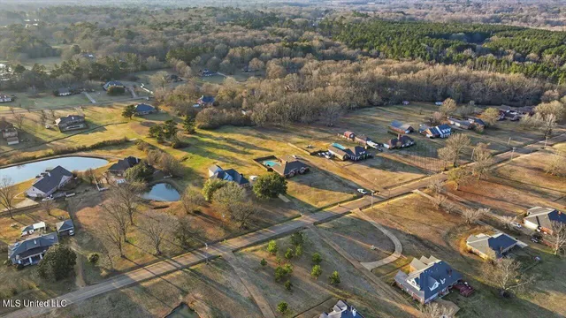 $359,900 | 281 Parks Road, Raymond, MS 39154