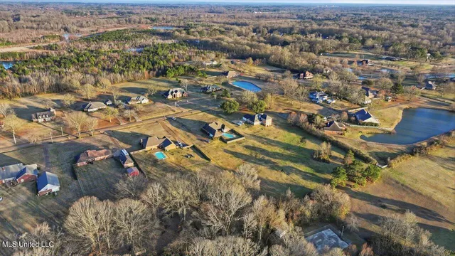 $359,900 | 281 Parks Road, Raymond, MS 39154