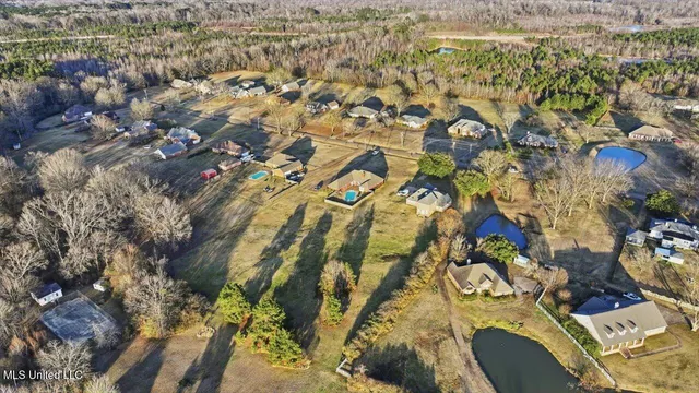 $359,900 | 281 Parks Road, Raymond, MS 39154