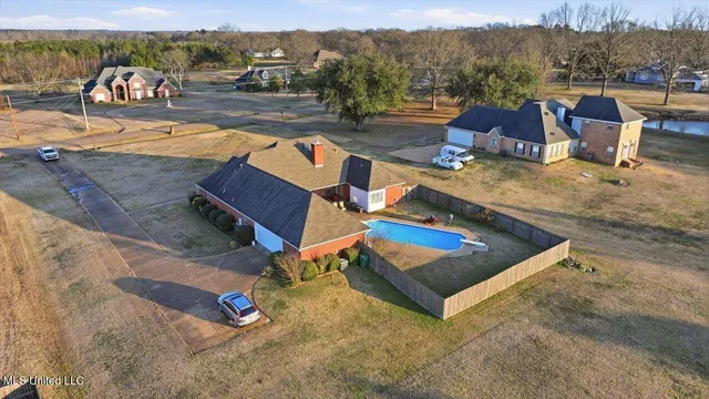 $359,900 | 281 Parks Road, Raymond, MS 39154