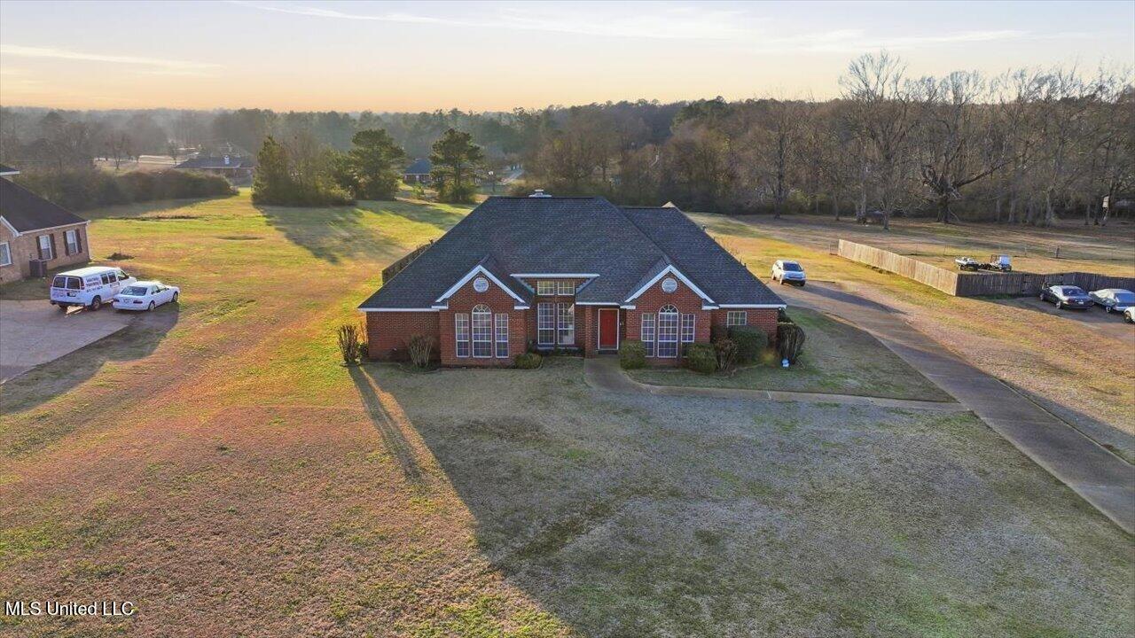 281 Parks Road Raymond, MS 39154 - Photo 8 of 73 43-281 Parks Rd _ Home Tours MS