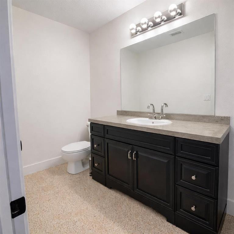 2218 8th Avenue Southwest Largo, FL 33770 - Photo 16 of 37