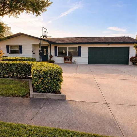 $540,000 | 2218 8th Avenue Southwest, Largo, FL 33770