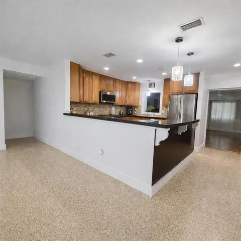 $540,000 | 2218 8th Avenue Southwest, Largo, FL 33770