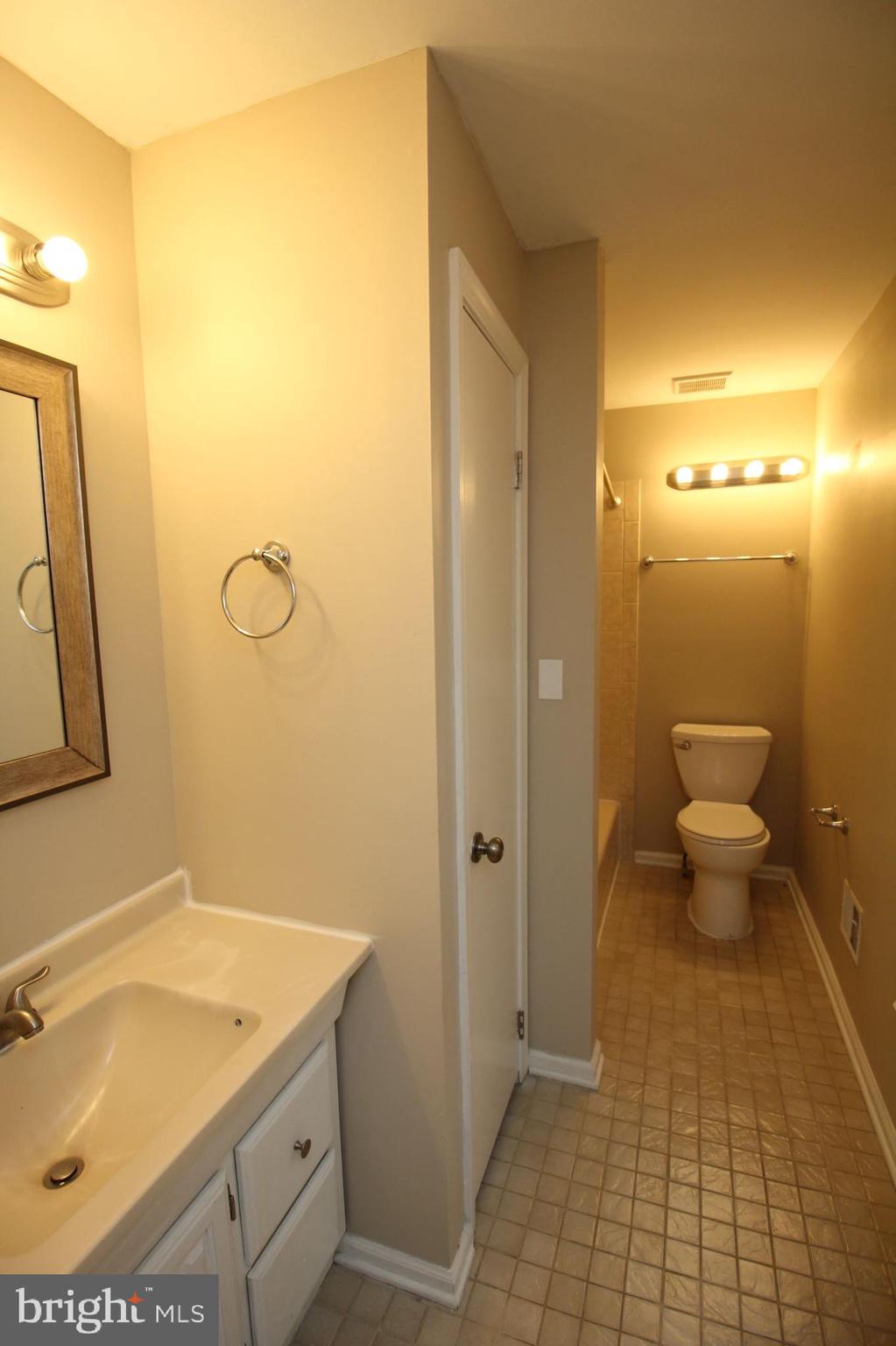225 State Avenue Lindenwold, NJ 08021 - Photo 18 of 22 Gallery Image 18