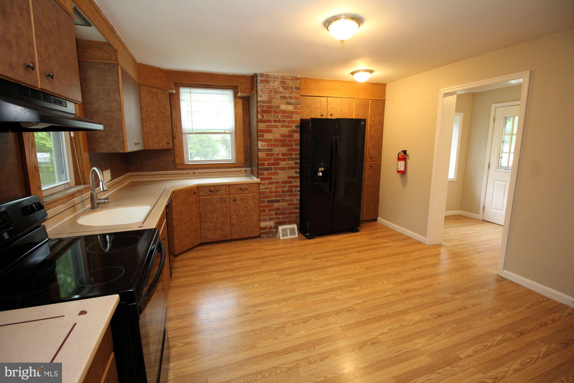 225 State Avenue Lindenwold, NJ 08021 - Photo 5 of 22 Gallery Image 5