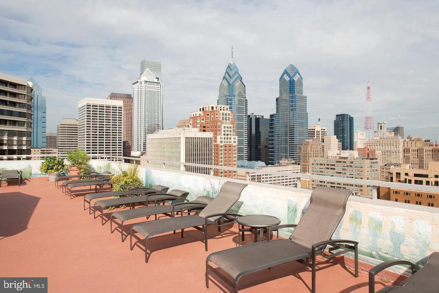 224-30 West Rittenhouse Square, Unit 1618 Philadelphia, PA 19103 - Photo 22 of 35