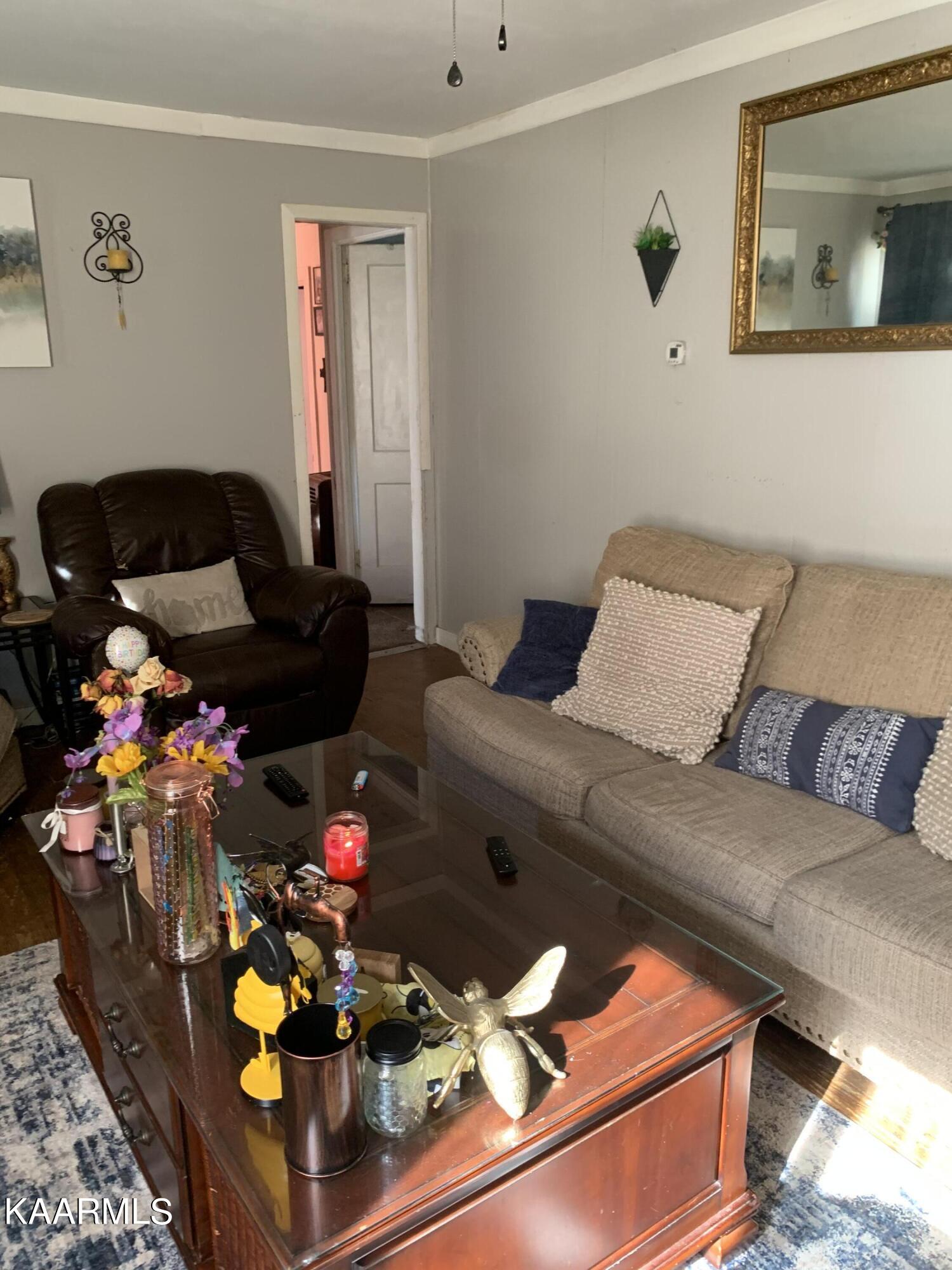128 South Walker Lane Oak Ridge, TN 37830 - Photo 9 of 23 6D94E271-C2EB-4423-892A-34DC0B90B1FA