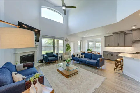 $610,000 | 2415 Flowering Brook Lane, Sugar Land, TX 77479