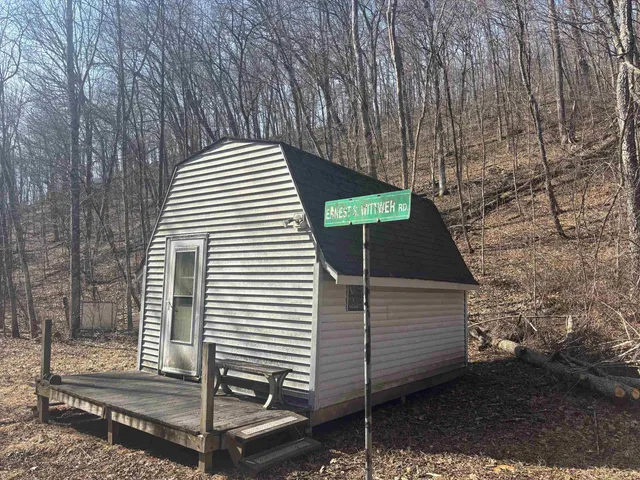 $540,820 | 43167 Guthrie Road, Gays Mills, WI 54631