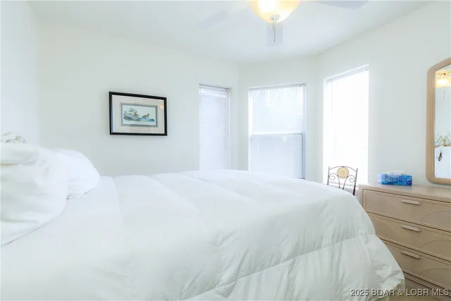 $365,000 | 601 Park Pl Drive, Unit 1A, Kaiser, MO 65047