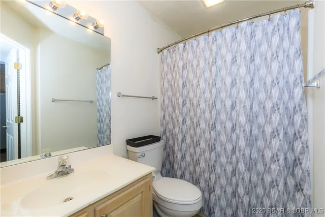 $365,000 | 601 Park Pl Drive, Unit 1A, Kaiser, MO 65047