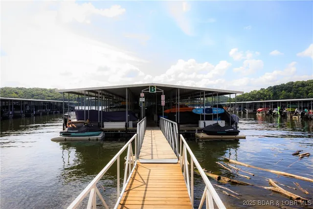 $365,000 | 601 Park Pl Drive, Unit 1A, Kaiser, MO 65047