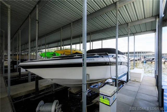 $365,000 | 601 Park Pl Drive, Unit 1A, Kaiser, MO 65047