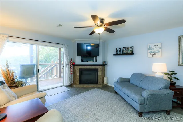 $365,000 | 601 Park Pl Drive, Unit 1A, Kaiser, MO 65047