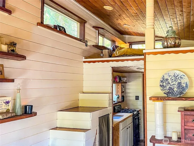 a view of outdoor space and porch