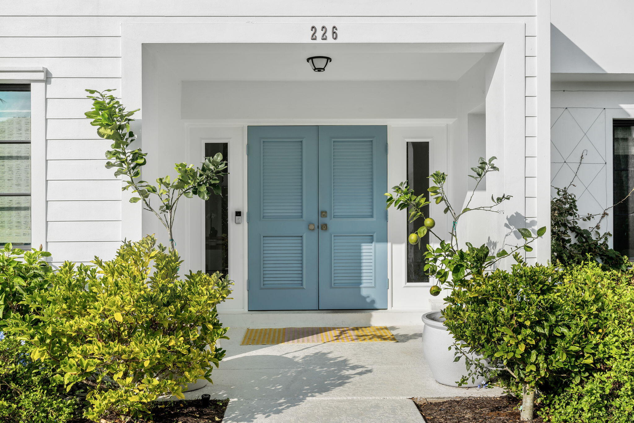 226 Cove Place Jupiter Inlet Colony, FL 33469 - Photo 3 of 66 6-web-or-mls-DSC09679