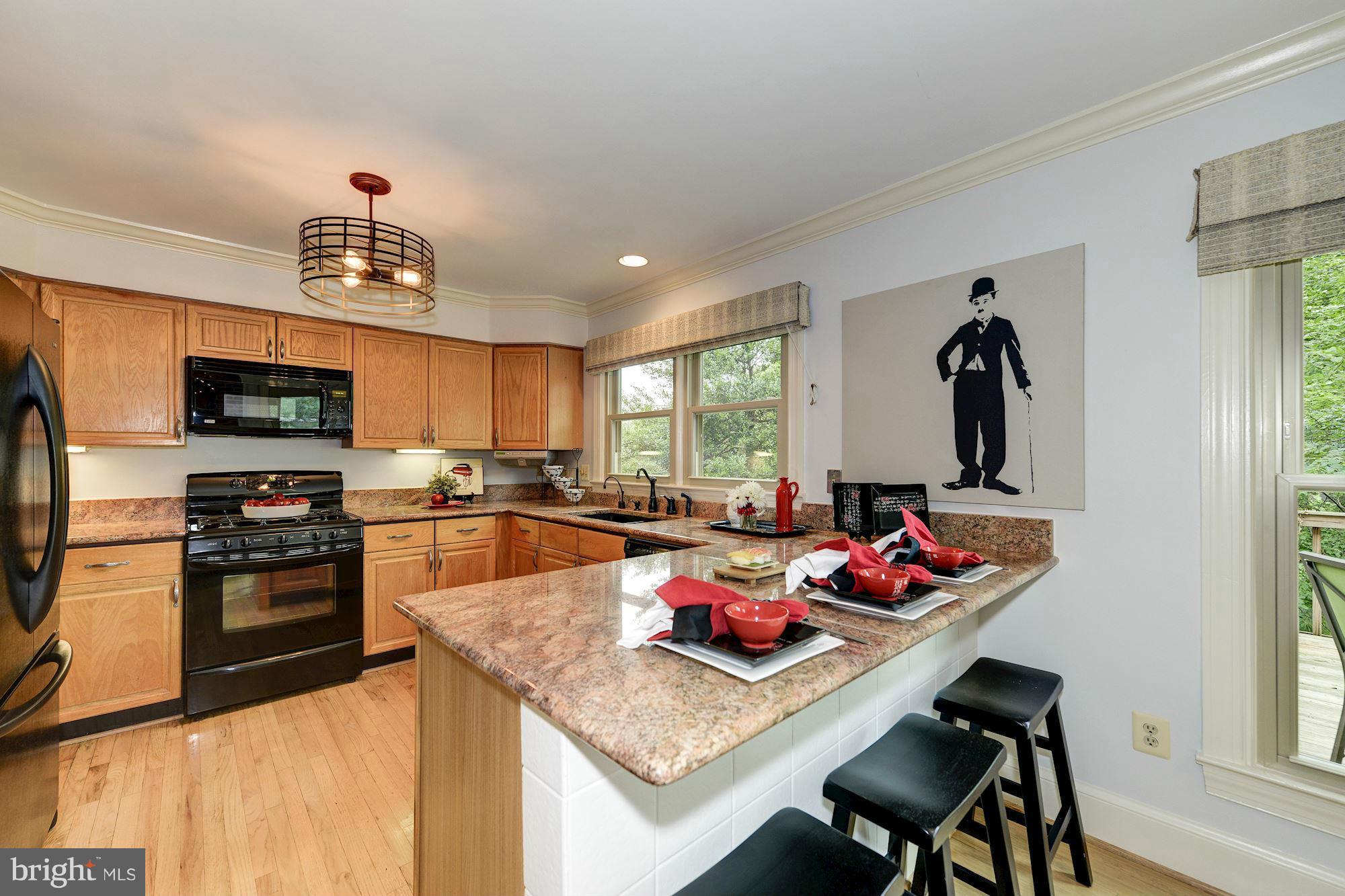7200 Evans Mill Road McLean, VA 22101 - Photo 14 of 30 Kitchen