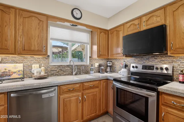 $429,500 | 649 North 61st Place, Mesa, AZ 85205