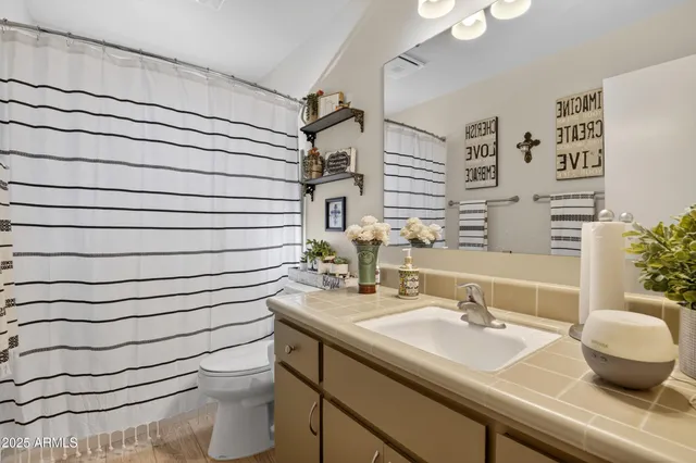 $429,500 | 649 North 61st Place, Mesa, AZ 85205