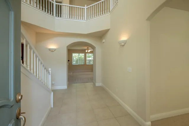 a view of entryway with a front door